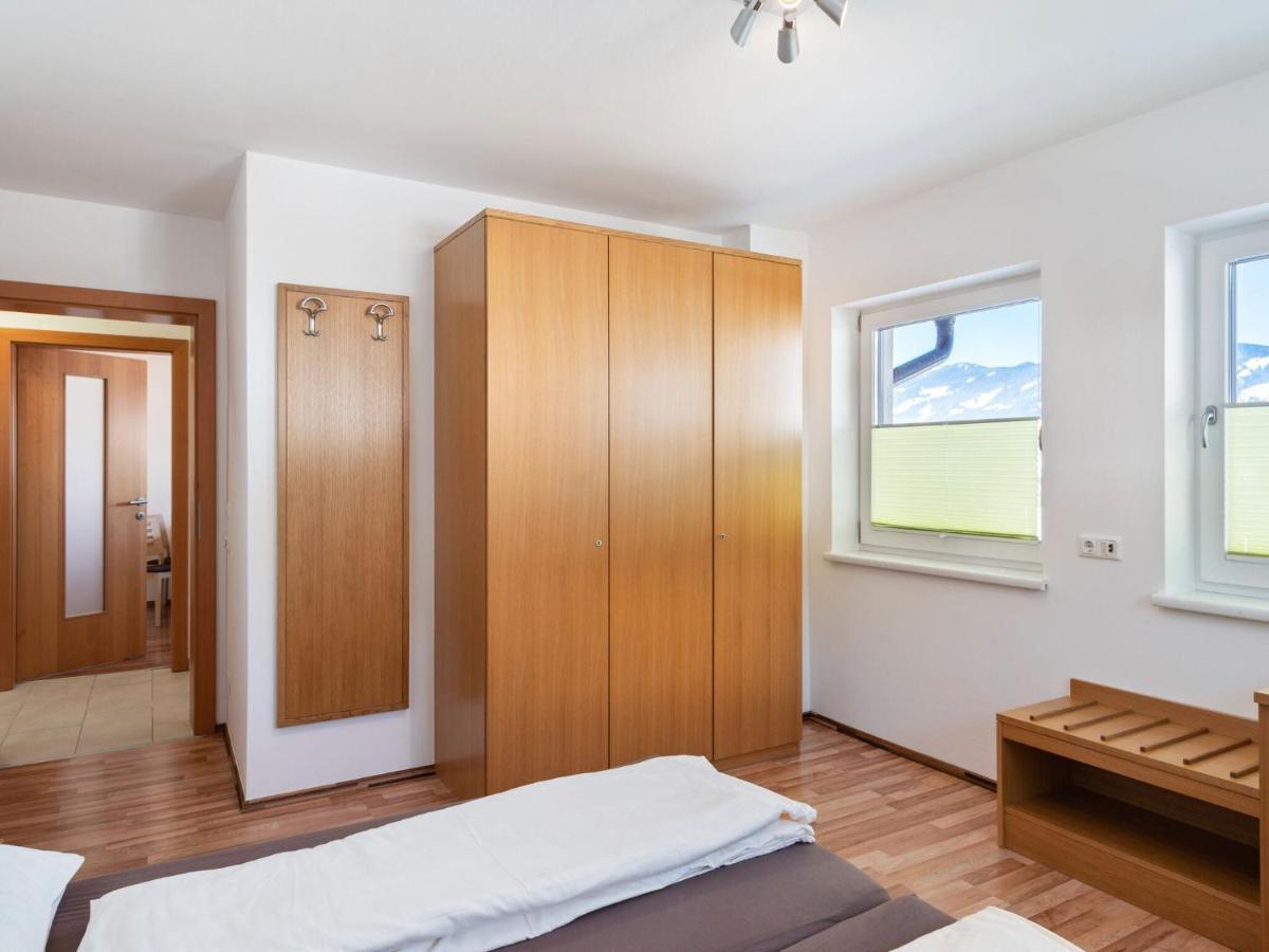 Elegant Apartment In Saalfelden With Balcony Екстериор снимка